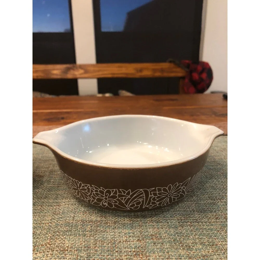 Pyrex Woodland Set
